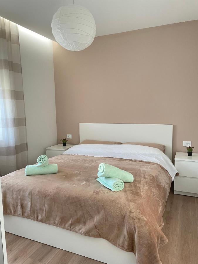 Appartamento Penny Epetium Stobreč Esterno foto